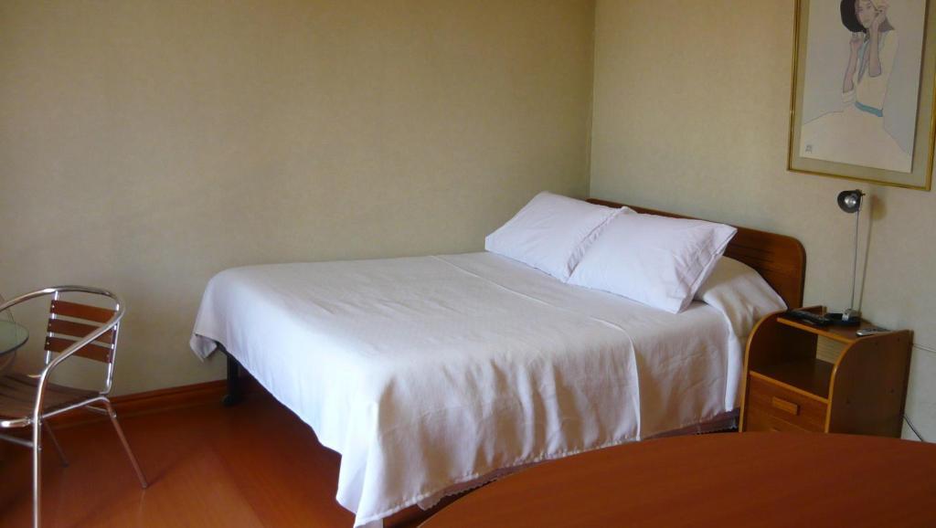 Providencia Suite Diego De Velasquez Santiago Room photo